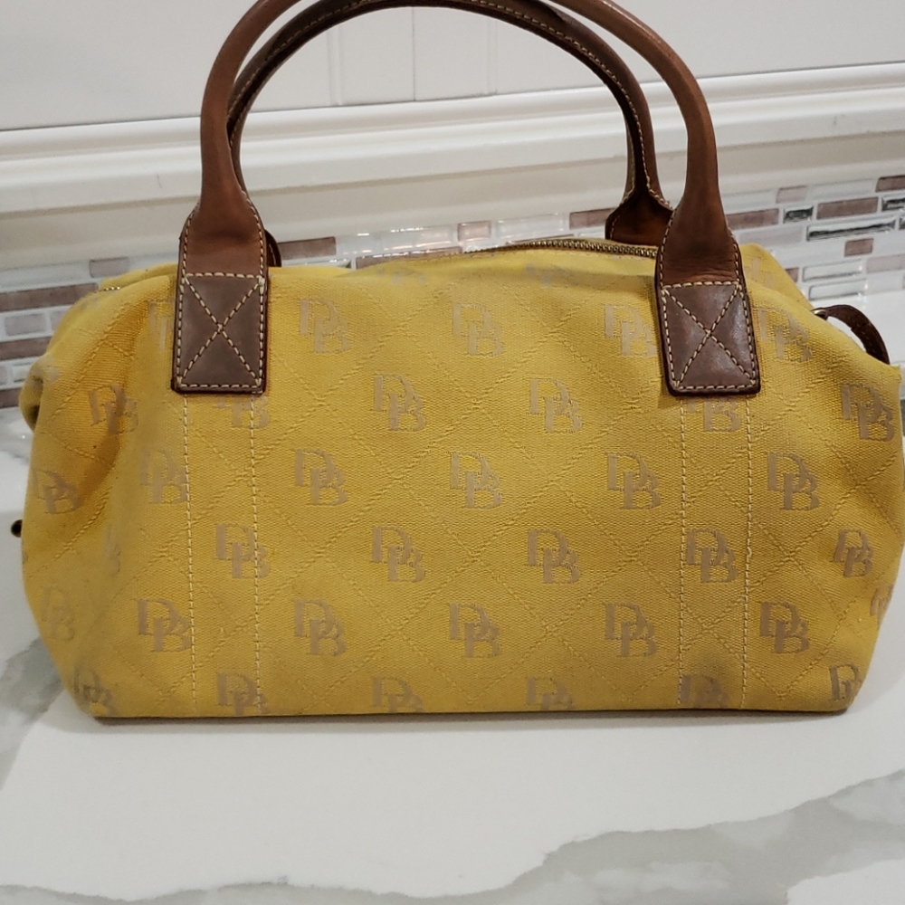 Dooney & Bourke - Picture 5 of 11